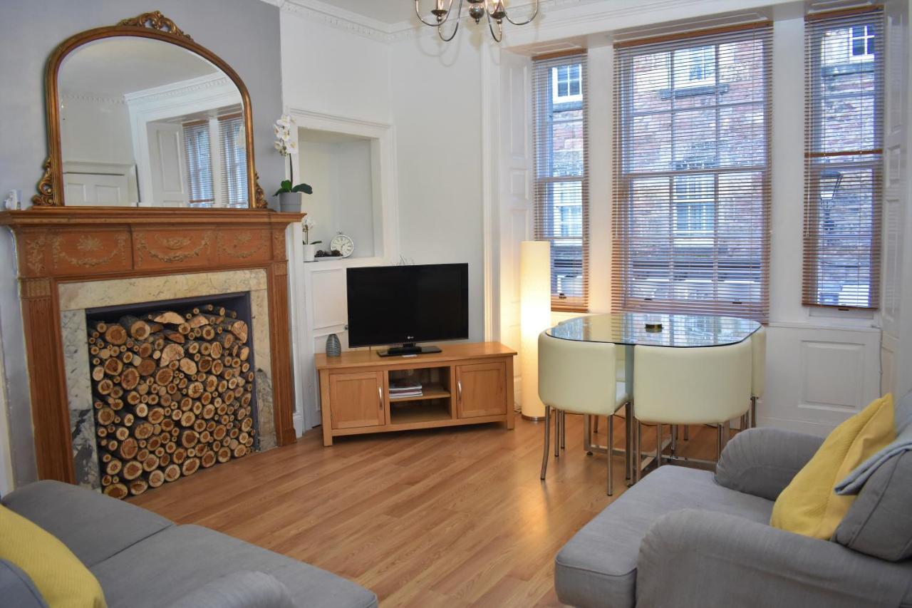 Rose Street - Watchmakers Apartment إدنبرة المظهر الخارجي الصورة